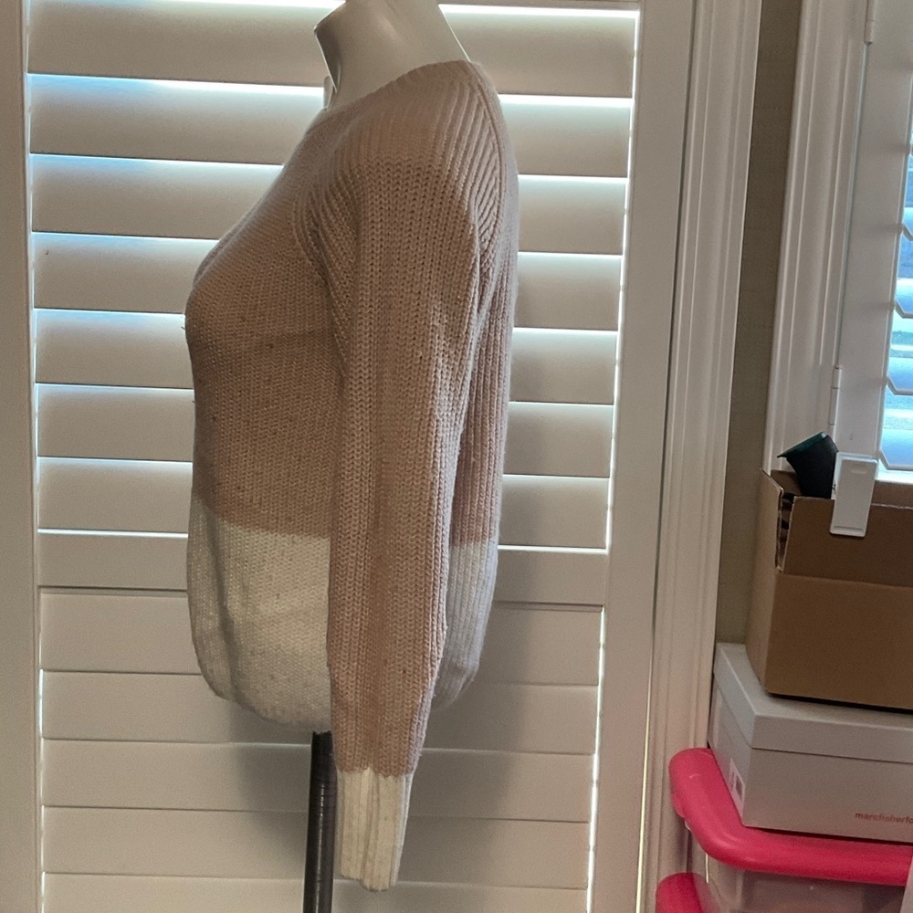 Elodie Women's Sweater - Blush and Cream - Picture 4 of 7